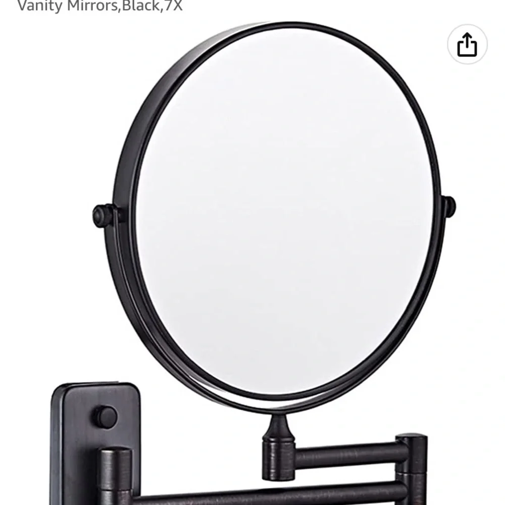 Wall Mountable Magnifying Vanity Mirror
